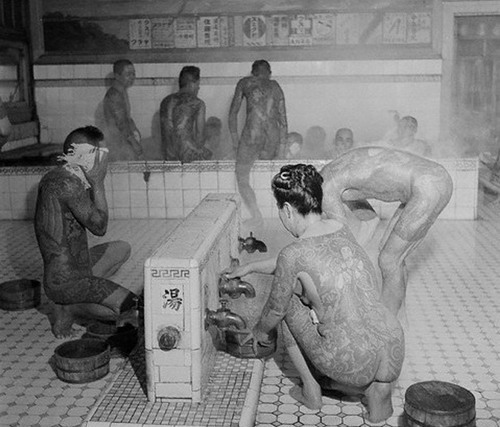 揭秘日本神秘的“黑”時尚 回顧紋身刺青歷史