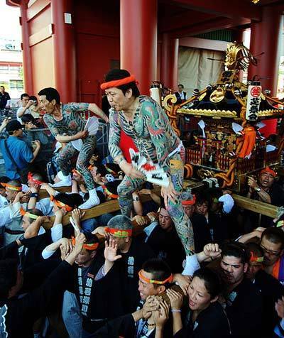 揭秘日本神秘的“黑”時尚 回顧紋身刺青歷史