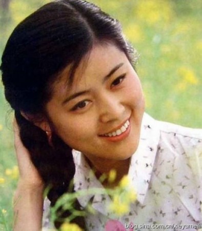 春晚記憶！春晚當(dāng)家花旦驚艷寫(xiě)真