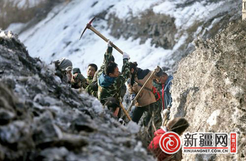 烏魯木齊疏通和平渠河道備戰春汛