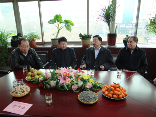 自治區(qū)見義勇為基金會“迎新春、送溫暖”