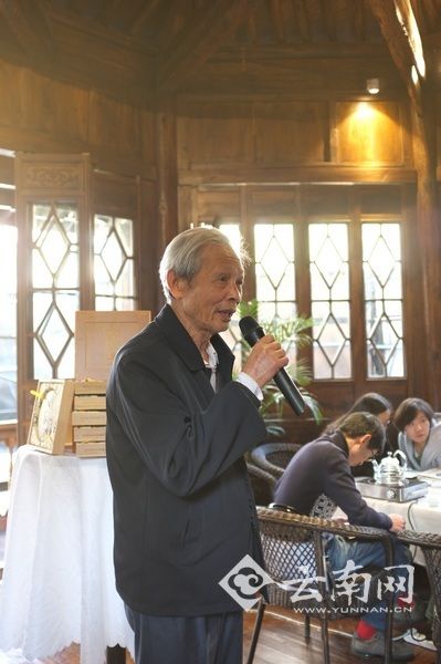 頂級(jí)普洱收藏茶“大家”普洱問世 由云南茶界專家親自選料