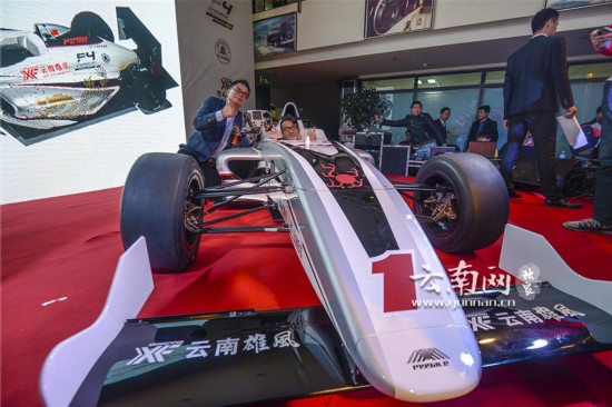 彩云之南迎來速度與激情 云南雄風(fēng)車隊明年征戰(zhàn)F4中國錦標(biāo)賽