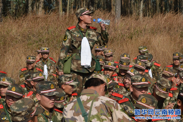 武警云南省森林總隊500新兵野營拉練迎戰森林防火期