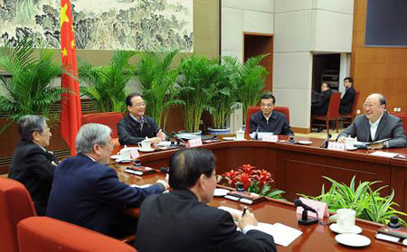 溫家寶聽(tīng)取浙江沿海綜合開(kāi)發(fā)戰(zhàn)略研究項(xiàng)目成果匯報(bào)
