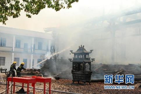 浙江金華一寺廟起火 35尊玉佛損毀