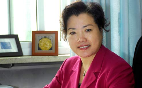 Legislating domestic violence in China: Obstacles - Guest profile - 中國(guó)反家庭暴力立法：難點(diǎn) - 嘉賓介紹