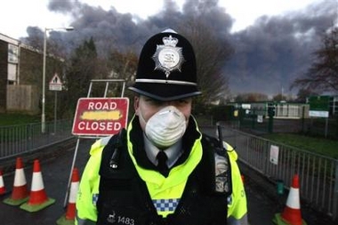 British fire crews to battle oil depot blaze