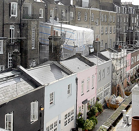 布萊爾卸任后將免費暫住首相別墅 被斥占便宜上癮