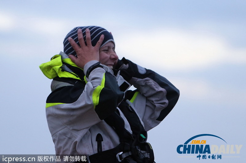 加拿大女子獨自劃艇 成功橫跨大西洋