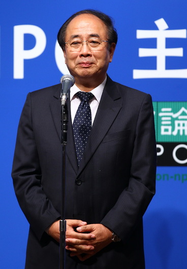 中方與會嘉賓在晚宴上致辭