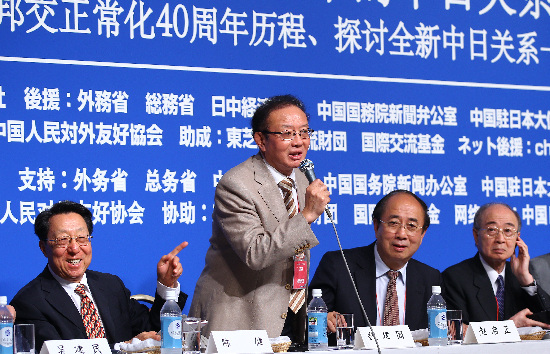 魏建國回答記者提問