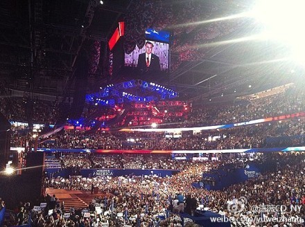 張語薇 - 中國日?qǐng)?bào)