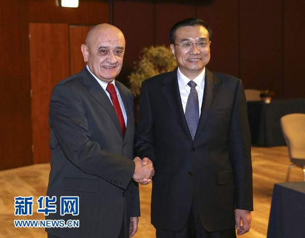 李克強“推銷”中國裝備 宣布合建匈塞鐵路