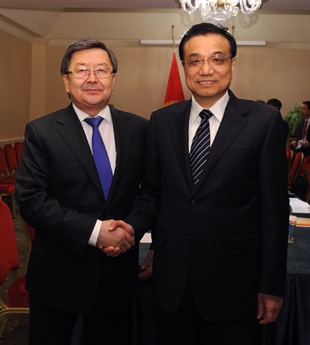 李克強會見吉爾吉斯斯坦、哈薩克斯坦和塔吉克斯坦總理