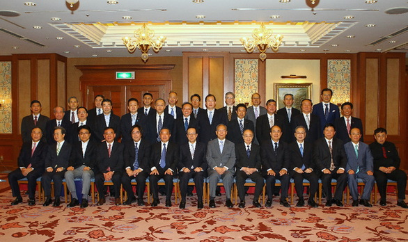 <SPAN>開幕式前 中日雙方與會(huì)嘉賓合影留念</SPAN>