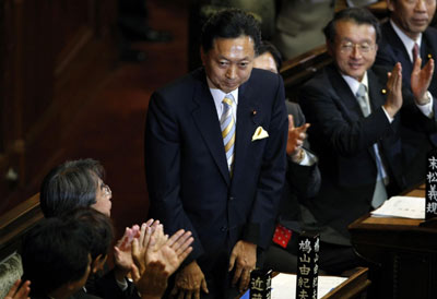 鳩山由紀夫當選日本首相 夫人喜極而泣