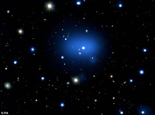 科學家發現迄今最遠星系團 距地球102億光年