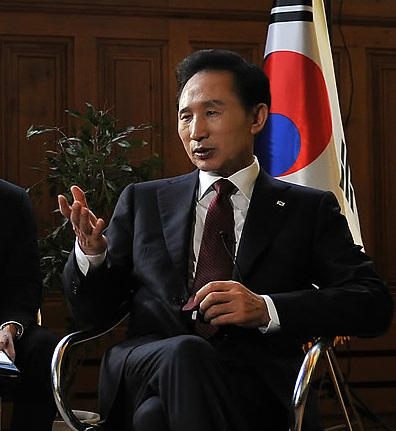李明博：年內也可以與朝鮮國防委員長會面