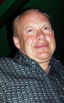 英國出租車司機駕車沿途槍殺路人打死12人