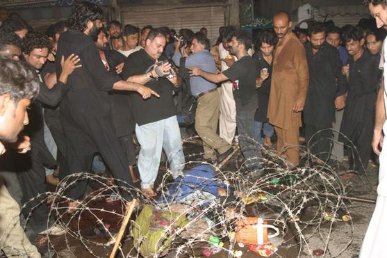 巴基斯坦3起連環襲擊致30人死200多人傷