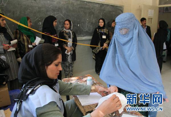 塔利班發(fā)動(dòng)襲擊破壞阿富汗議會選舉 5名警察被打死