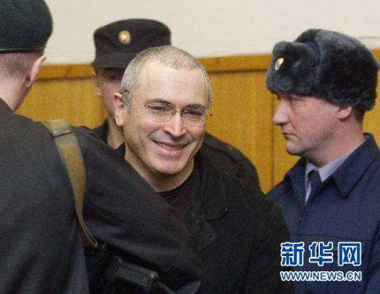 俄前首富霍多爾科夫斯基被判13年半監禁