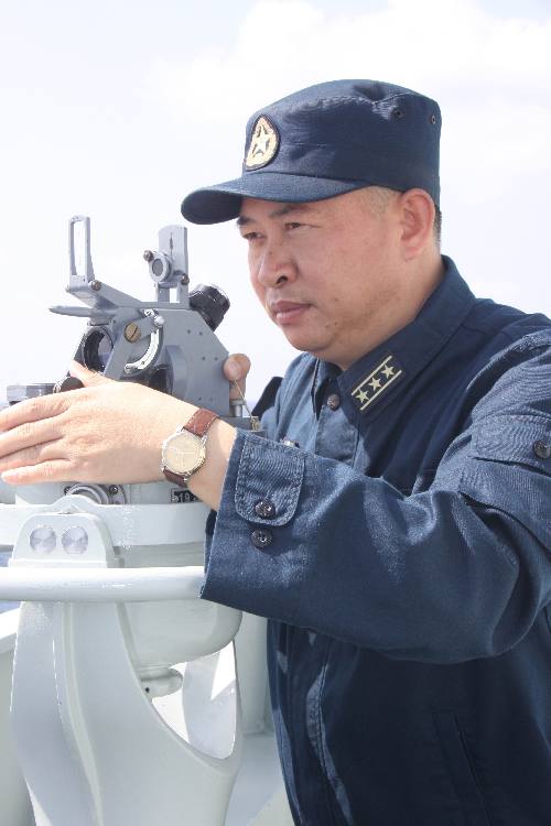笑傲大洋 ——海軍“徐州”艦執行多樣化軍事任務風采錄