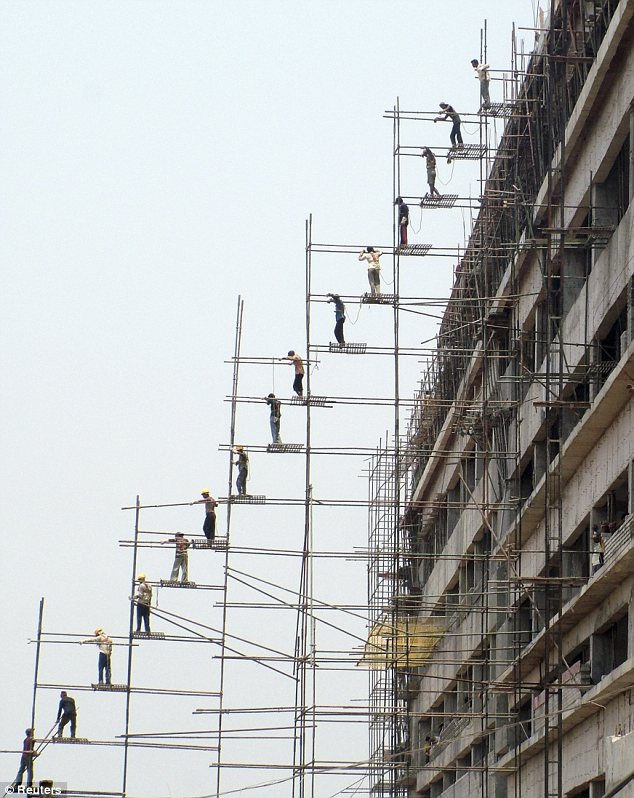 腳手架鋪就黃泉路？印度建筑名城施工方式落后要人命