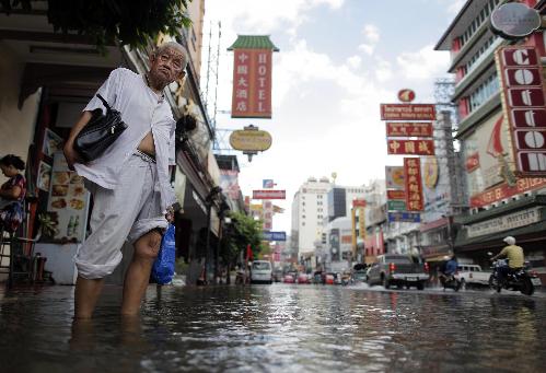泰國(guó)洪災(zāi)遇難人數(shù)上升至381人