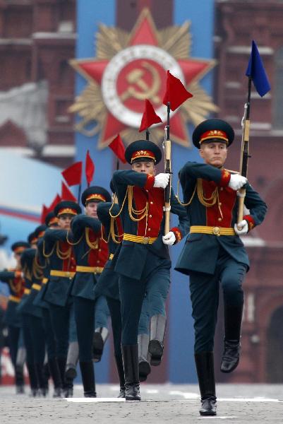 莫斯科紅場舉行衛國戰爭勝利日閱兵式 普京閱兵致辭