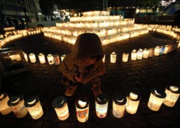 <FONT color=white>日本紀(jì)念“3·11”大地震一周年</FONT>
