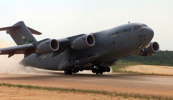 英空軍C-17運輸機
