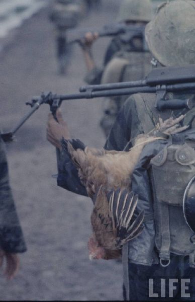 美國記者曝光1962年拍攝的越戰(zhàn)照片[組圖]