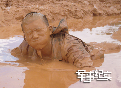 現(xiàn)實(shí)版老A 解密中國反恐精英訓(xùn)練