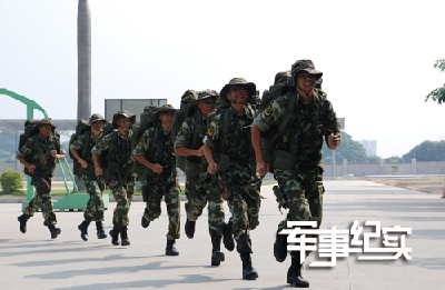 現實版老A 解密中國反恐精英訓練