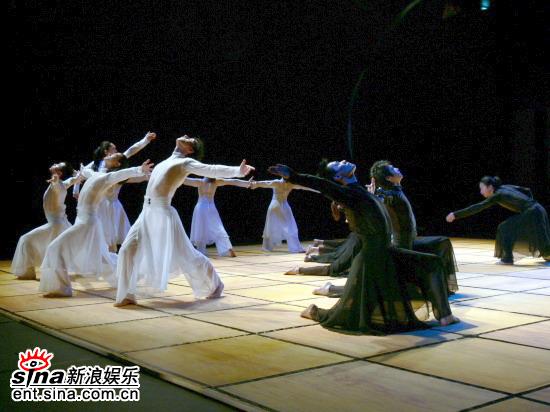 現(xiàn)代舞《冷箭》一票難求(圖)