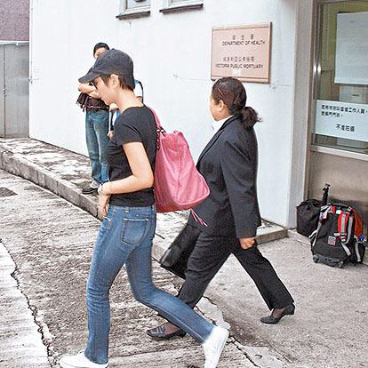 為陪伴料理父親后事梁朝偉戲份被減(圖)