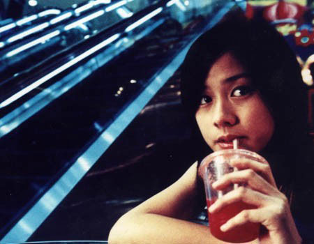 銀幕十大最美麗?；?/></p>

<br/>
</td>
</tr>

<tr>
<td><strong>　　影片：《男人四十》　　演員：林嘉欣</strong>
<p>特征：香港某?！皢栴}”校花，性情溫柔，內心固執，心思細密，敏感多愁，有較高文學天賦，并愛上自己的國文老師。</p>

<p></p></td>
</tr>
</tbody>
</table>

<div width=