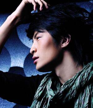 變身中規(guī)中矩氣質(zhì)型男