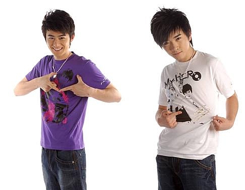 好男兒十強(qiáng)fans服定裝照堤前曝光(圖)
