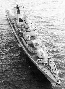 我青島艦出訪40余天裝備無恙