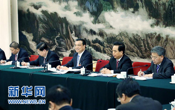 兩會授權發布：李克強參加山東代表團審議