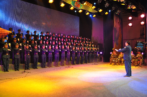 記文藝?yán)媳跹虞x