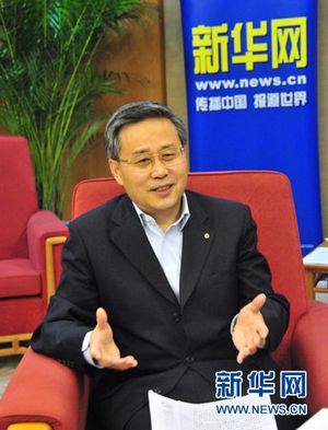 國務院任免國家工作人員 尚福林任銀監會主席