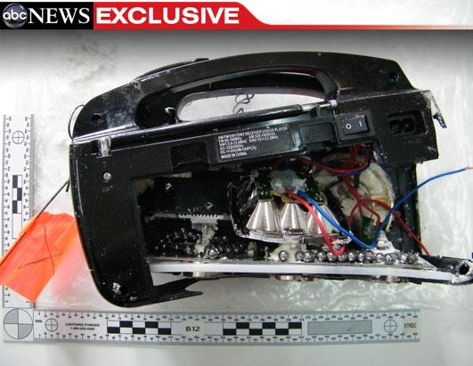 曼谷爆炸案調查新進展：嫌犯用收音機藏匿5枚炸彈