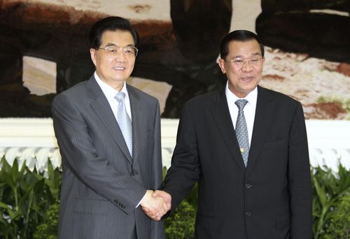 胡錦濤會見柬埔寨首相洪森