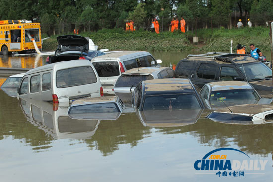 現(xiàn)場(chǎng)直擊：暴雨后的北京