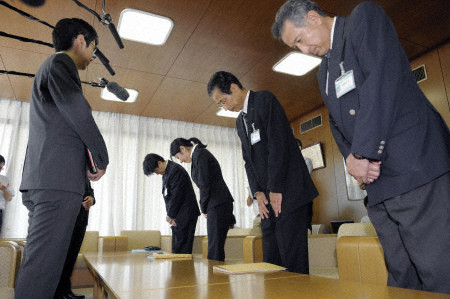 日本男孩因遭同學欺凌自殺 當地市長道歉平眾怒