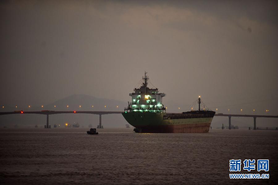 “海葵”升級為臺風(fēng) 浙滬皖魯嚴(yán)陣以待